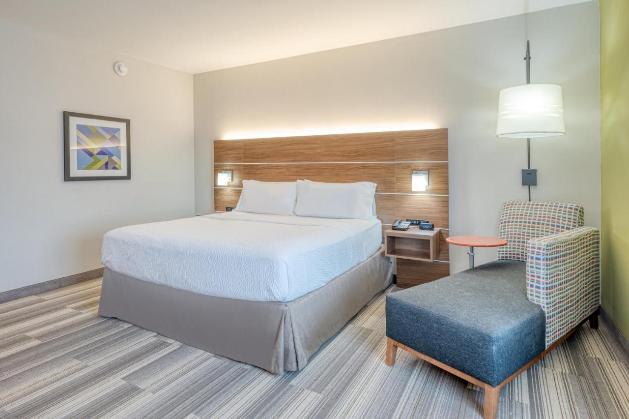Holiday Inn Express & Suites St. Louis - Chesterfield By Ihg Exterior photo